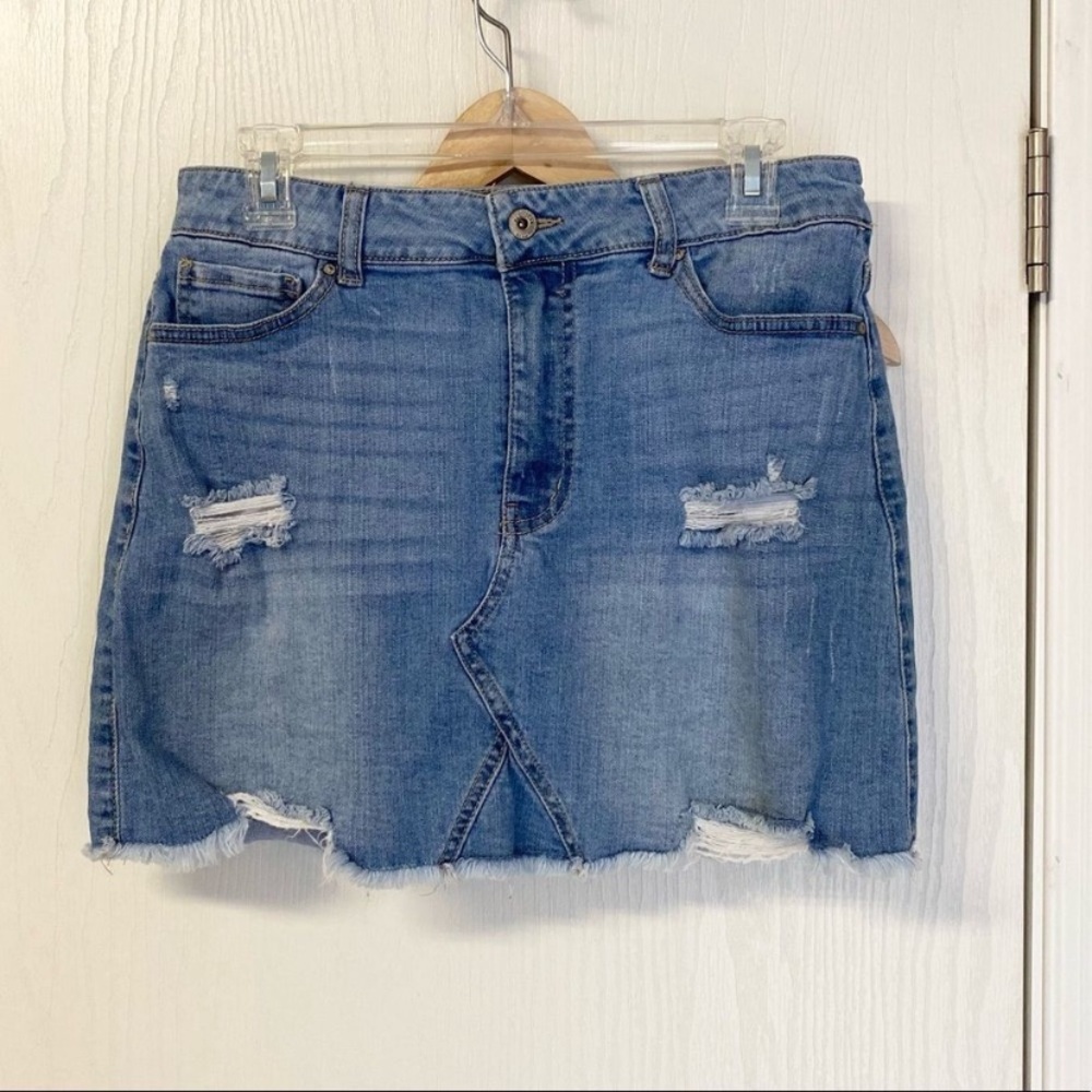 Wax Jean Blue Distressed Mini Skirt